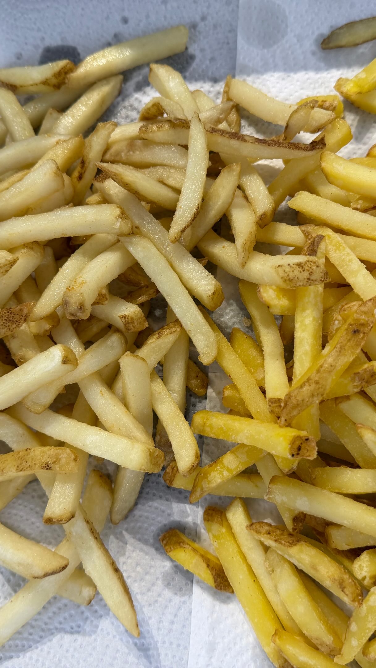 🍟 COATED vs NON-COATED FRIES: WHICH ONE IS RIGHT FOR YOUR BUSINESS? 

Not all fries are the same! 

🍟 COATED FRIES 
✔️ Designed to maintain crispiness for longer 
✔️ Great for takeaway, food delivery or catering 
✔️ Ideal for busy foodservice operations 

🥔 NON-COATED FRIES
✔️ Classic French fry experience 
✔️ Potato flavour shines
✔️ Perfect for freshly served meals 

💡 CHEF’S TIP: Serving lots of delivery orders? Coated fries may be your best friend! Focusing on classic dine-in meals? Non-coated fries are worth considering. 

The right fries can make a difference to your customers’ dining experience! 

📦 Looking for the right fries for your menu? Explore foodservice solutions at Essentials.MY 

#essentialsmy #onlinestore #nextdaydelivery #foodservice #malaysia